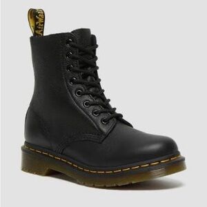Dr. Martens Pascal Virginia Leather Lace Up Boots